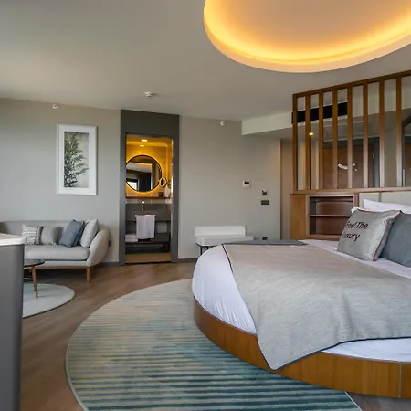 Seaden Quality & Ultra 호텔