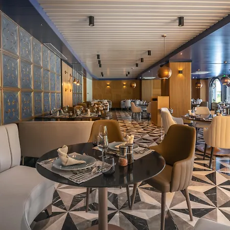 호텔 Seaden Quality & Ultra 시데