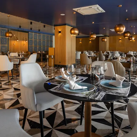 호텔 Seaden Quality & Ultra