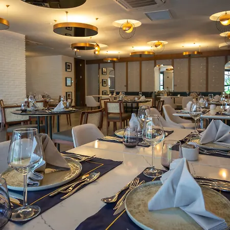 호텔 Seaden Quality & Ultra