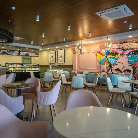 Seaden Quality & Ultra 酒店